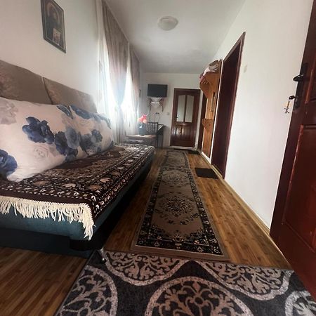 Casa Ghetari Villa Luaran gambar